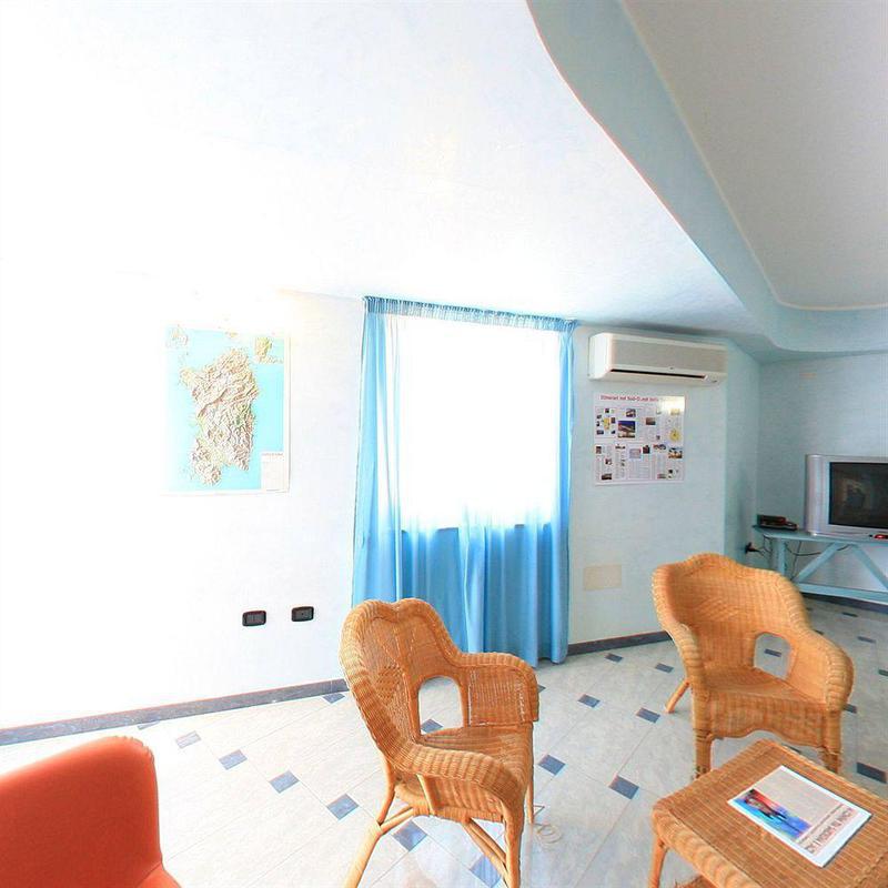 Hotel Le Palme SantʼAnna Arresi Exteriör bild